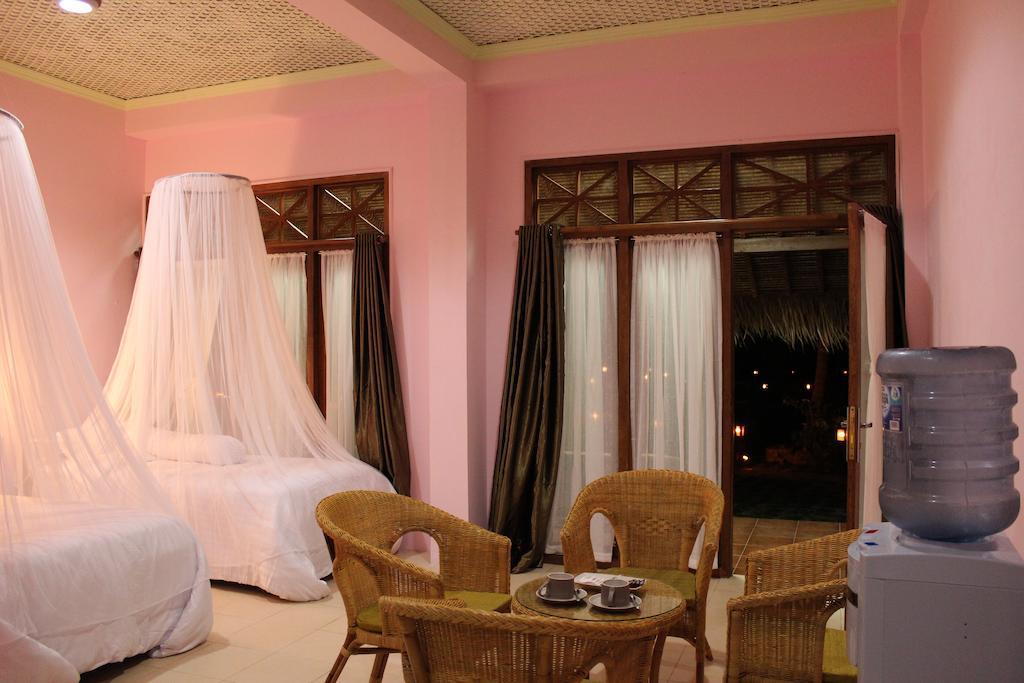 Ary'S Lagoon Bungalow & Hotel Karimunjawa Kamer foto