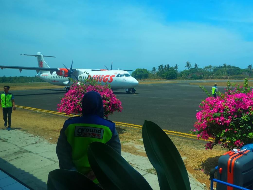 Ary'S Lagoon Bungalow & Hotel Karimunjawa Buitenkant foto